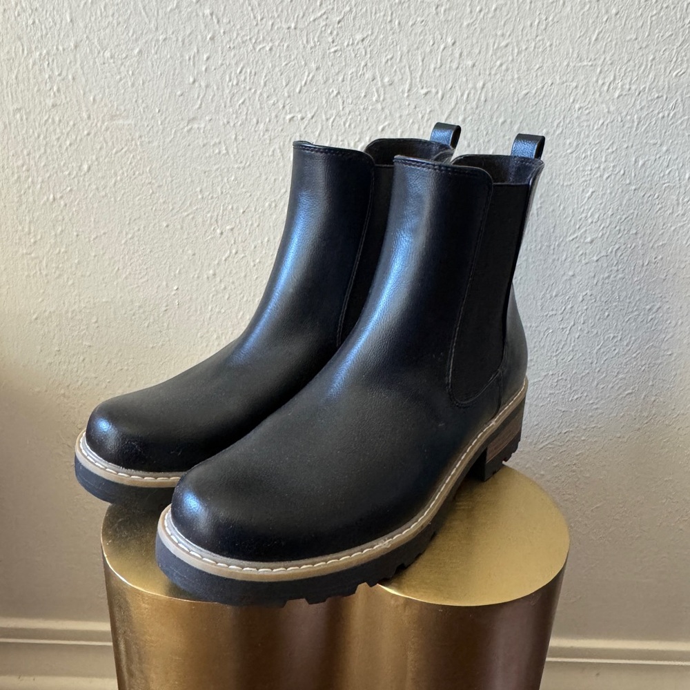Black Leather Chelsea Boots - NWT